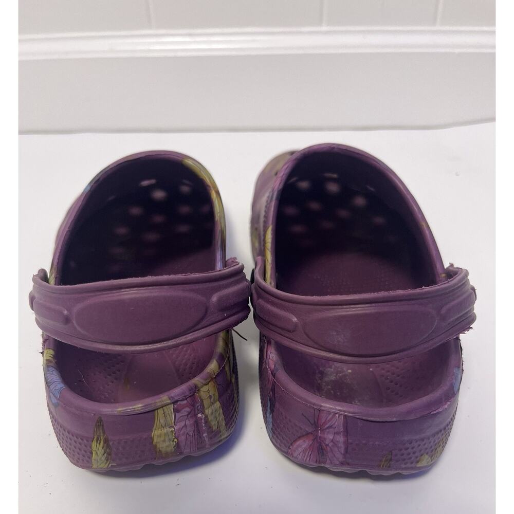 Skyline Women's Classic Slip-on Clogs in Purple with a Butterfly Design, Size 6 - Picture 4 of 4